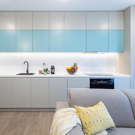 Il Lago - Turquoise - Cozy Luxurious Smart Home By The Lake Voluntari Екстериор снимка