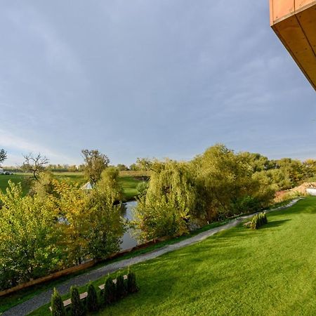 Il Lago - Turquoise - Cozy Luxurious Smart Home By The Lake Voluntari Екстериор снимка