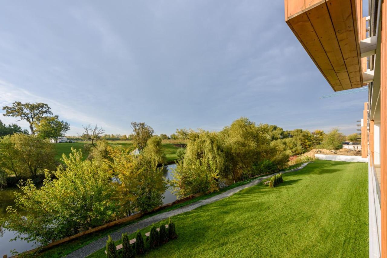 Il Lago - Turquoise - Cozy Luxurious Smart Home By The Lake Voluntari Екстериор снимка
